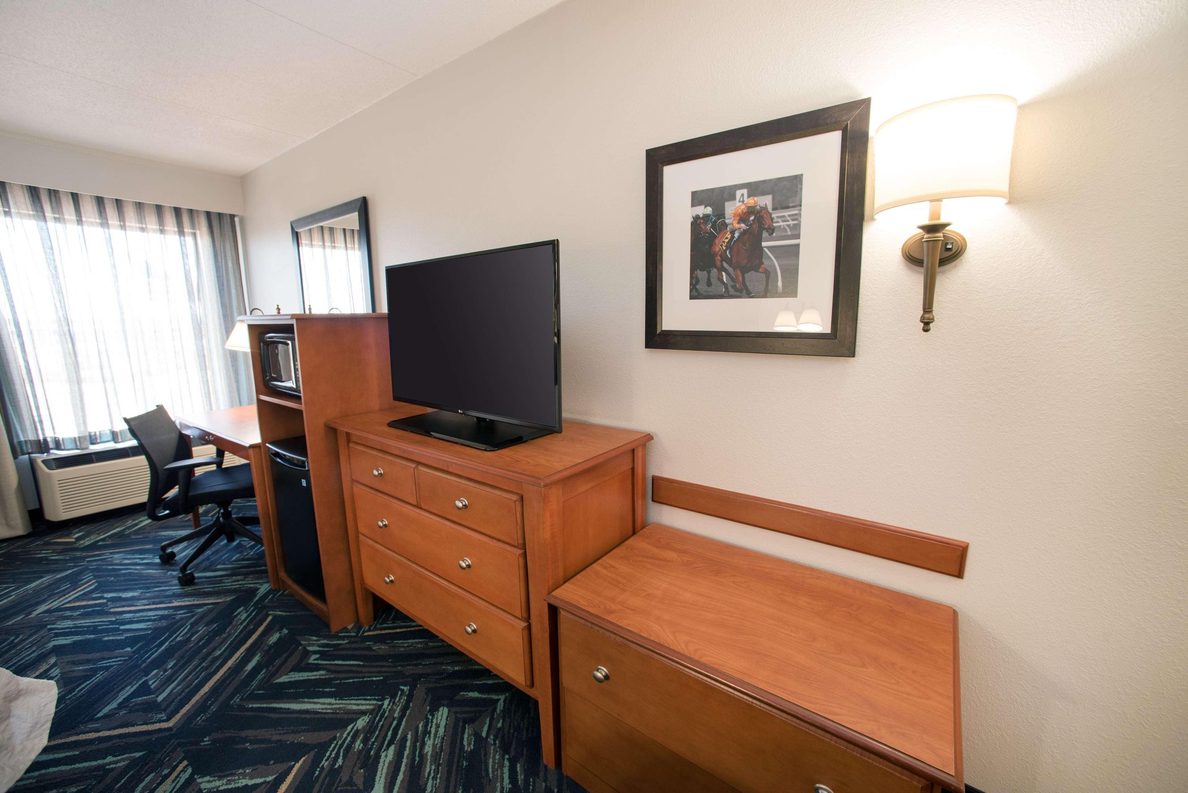 Hampton Inn Clarksville Exterior foto